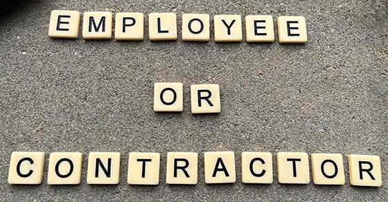 Concept,image,of,tiles,spelling,employee,or,contractor