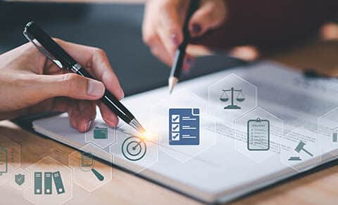 Businessman,validates,and,manages,business,documents,and,agreements,,legal,contract