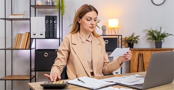 Which of your small business’s expenses are tax-deductible? This primer can help you understand the potential ramifications of spending decisions and which records you need to retain.